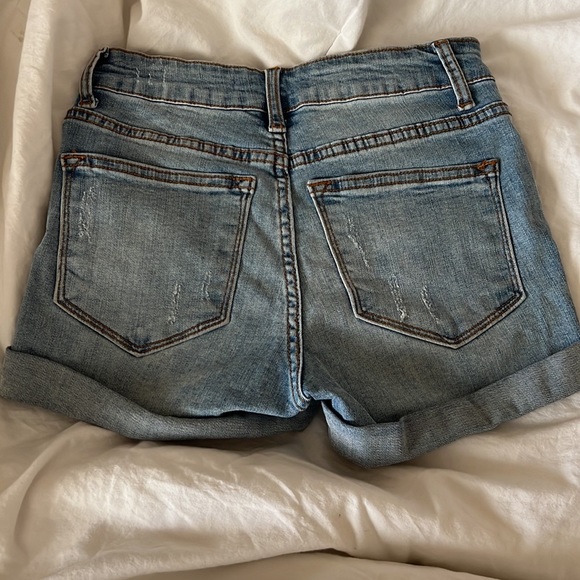 Ripped denim shorts - Picture 2 of 2